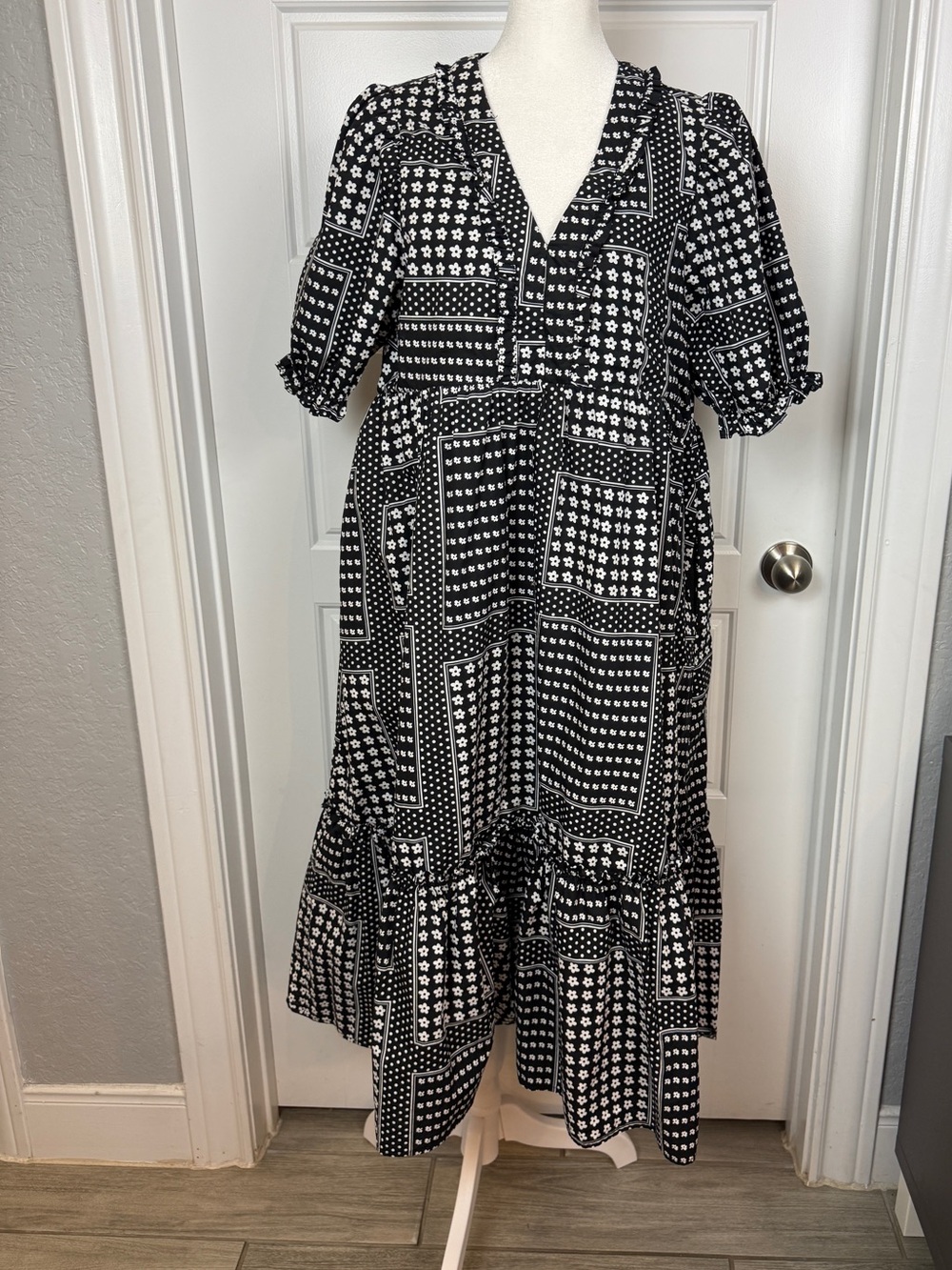 Avara floral and polka-dot patchwork print Cottagecore midi dress size Large - Picture 2 of 10